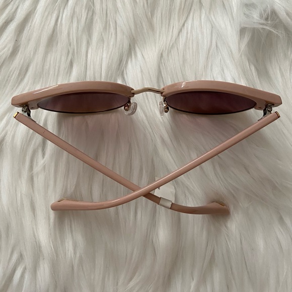 pink framed sunglasses - Picture 2 of 7